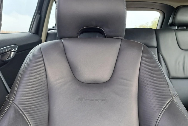 Volvo XC 60 cena 53900 przebieg: 331750, rok produkcji 2012 z Działoszyn małe 232